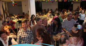 Santos promove tradicional festa junina